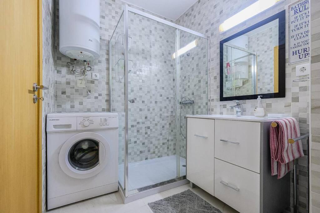 T2 With Pool, 300M From The Beach Портиман Екстериор снимка