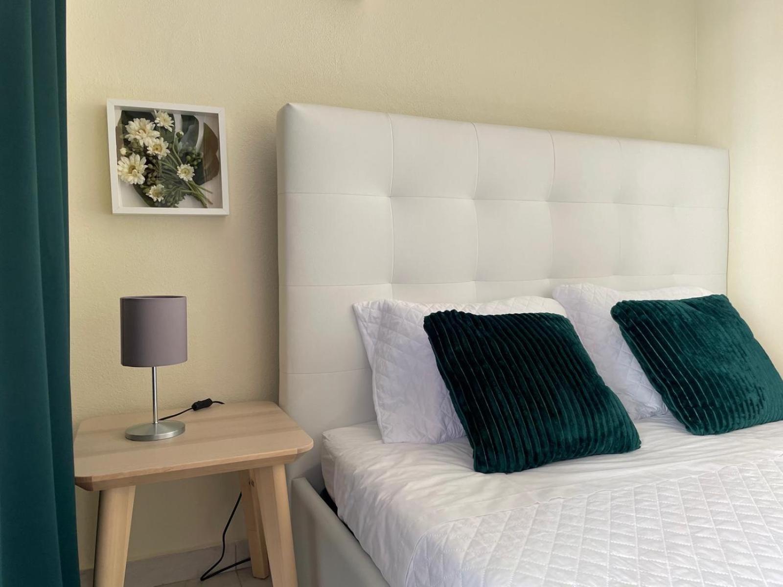 T2 With Pool, 300M From The Beach Портиман Екстериор снимка